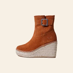 BOTIN CUÑA MEDIA  SERRAJE HEBILLA CUERO LEZNA